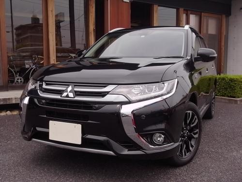 三菱アウトランダーPHEV 2.0G