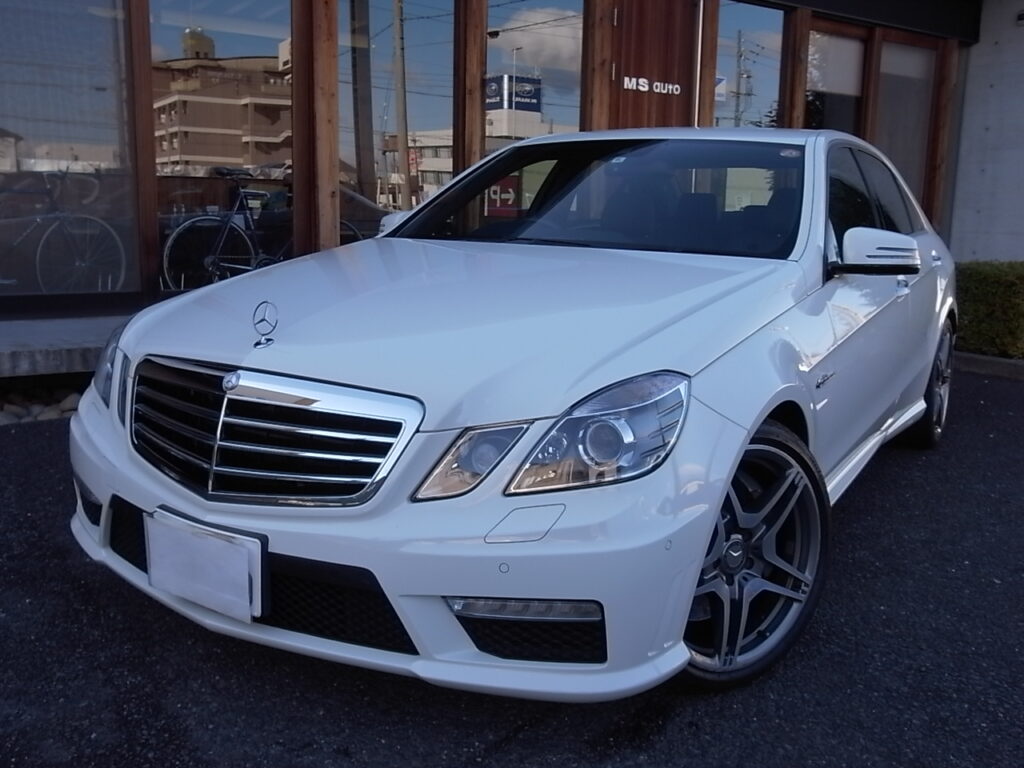 メルセデスベンツAMG E63