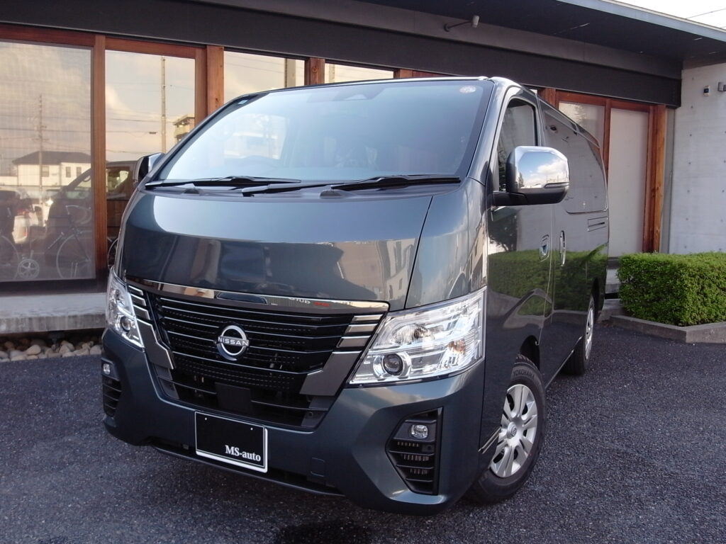 キャラバン グランドプレミアムGXロング 登録済未使用車