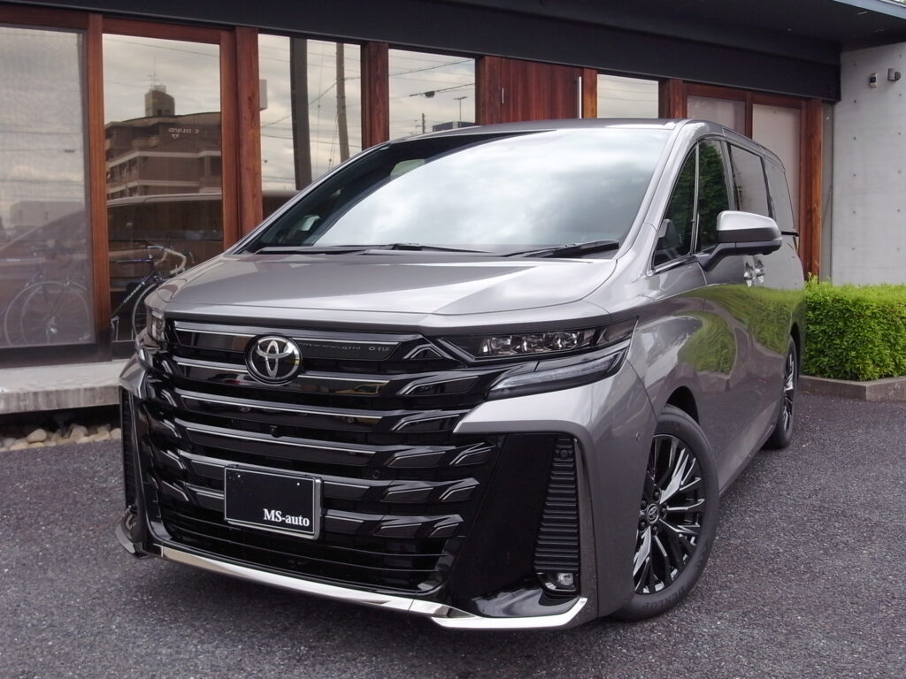 ヴェルファイHV Zプレミア 登録済未使用車