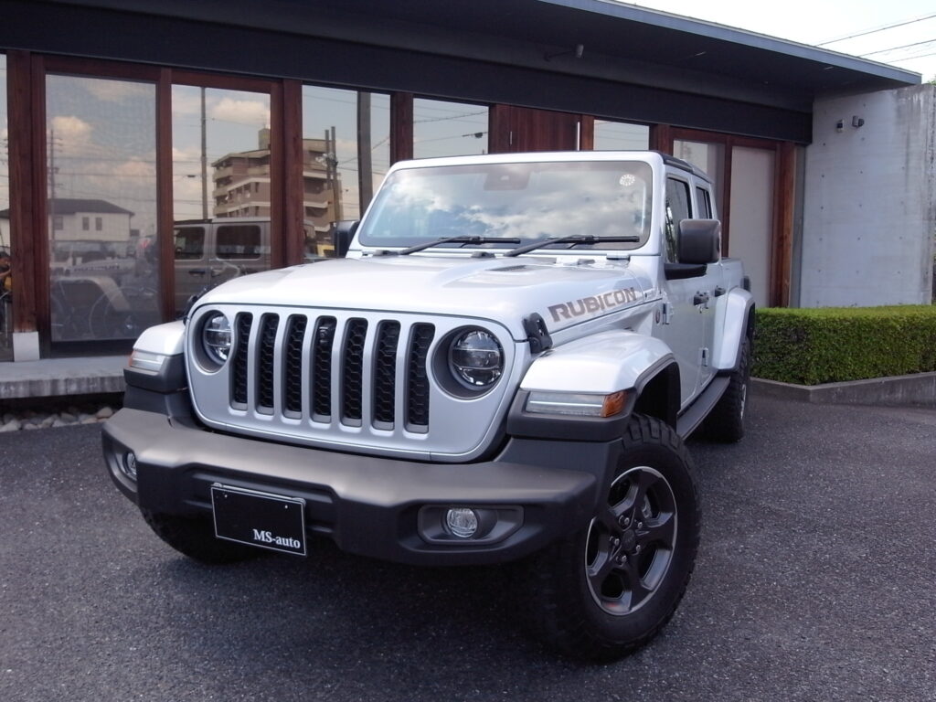 ジープ グラディエーター 3.6ルビコン 4WD